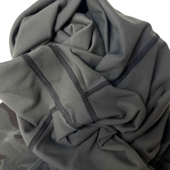 Lululemon "WUNDER UNDER CROP" Black DENIM Camo Mid Rise size 6 - Picture 14 of 15